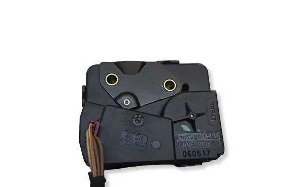 BMW 5 E60 E61 Tailgate/trunk/boot lock/catch/latch 8218849