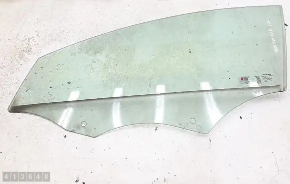 Volvo S60 Front door window glass four-door E243R001106