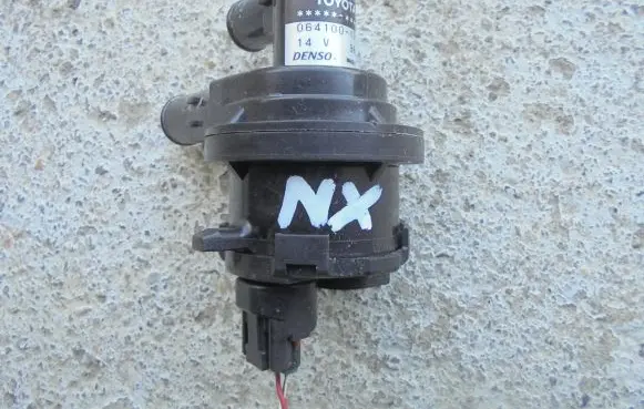 Lexus NX Electric auxiliary coolant/water pump 0641001301