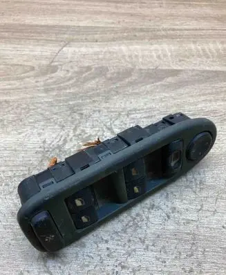 Citroen C5 Electric window control switch 96326945ZJ