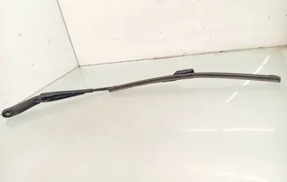 Volvo V70 Front wiper blade arm 31276003