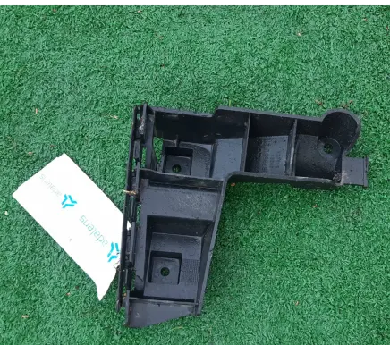 Volvo XC70 Rear bumper mounting bracket 30678650 50635093