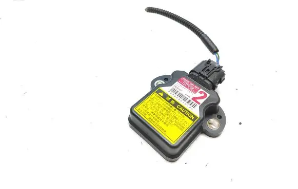 Toyota Land Cruiser (J150) ESP acceleration yaw rate sensor 8918350030 1745005574 002000410124