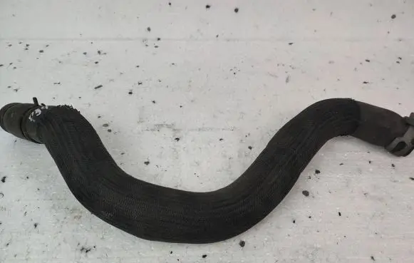 Ford Fusion II Engine coolant pipe/hose