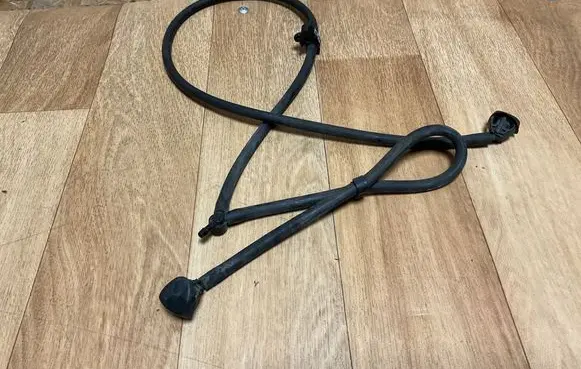 Alfa Romeo 147 Windshield washer fluid hose 