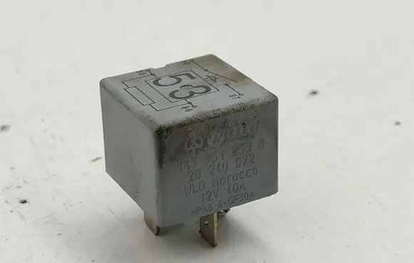 Volkswagen Sharan Other relay 141951253B