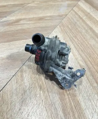 Mercedes-Benz C W205 Electric auxiliary coolant/water pump A0005002686