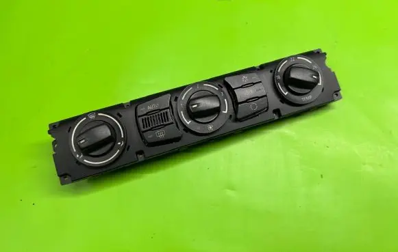 BMW 5 E60 E61 Climate control unit 6978430 900251530021 0701143