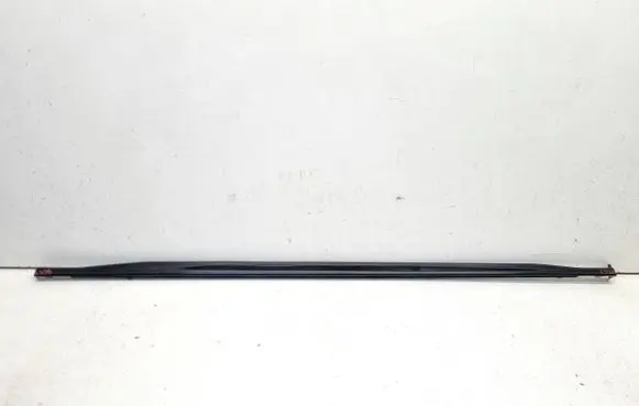 Volkswagen Golf VIII Sill/side skirt trim 5H0853288A