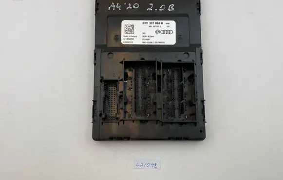 Audi A4 S4 B9 8W Central body control module 8W1907063G F005V02570