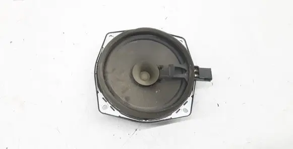 Mitsubishi Pajero Rear door speaker MR301667