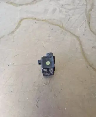 Mercedes-Benz GLC X253 C253 Airbag deployment crash/impact sensor 2229051400 04377 160129