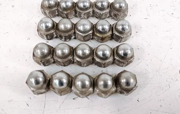 Subaru Outback (BS) Nuts/bolts 