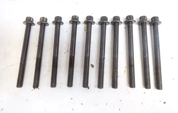 Nissan Qashqai+2 Cylinder head bolts 