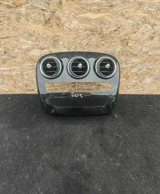 Mercedes-Benz C W205 Dash center air vent grill A2056805707
