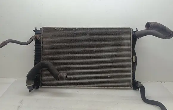 Audi A6 S6 C6 4F Coolant radiator 4F0121251P