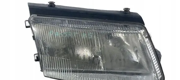 Volkswagen PASSAT B5 Headlight/headlamp HELLA