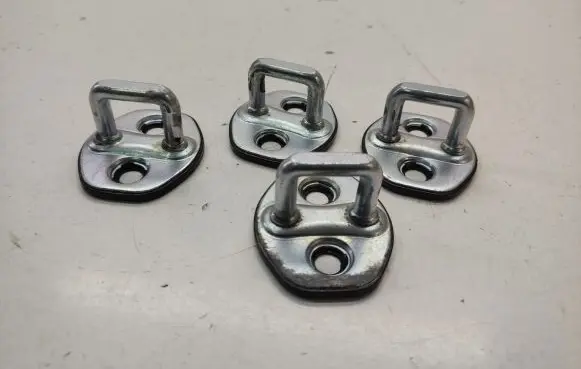 Hyundai Tucson TL Front door lock loop/hook striker 