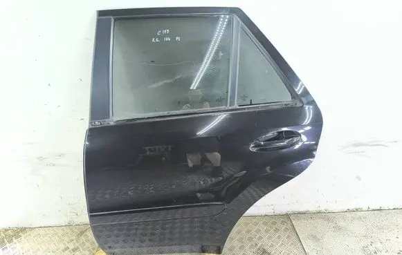 Mercedes-Benz ML W164 Rear door A1647300705