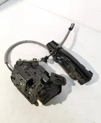 Volkswagen Polo V 6R Rear door lock 5K4839016F