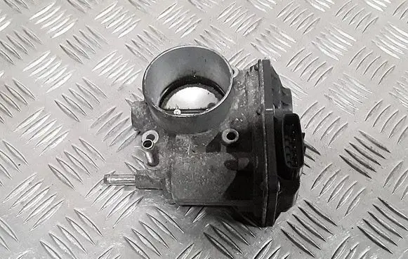Toyota Prius (XW30) Throttle valve 2203037060