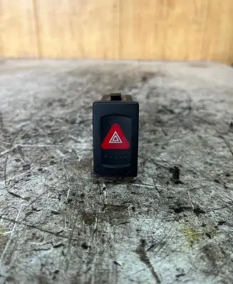 Volkswagen PASSAT B5 Hazard light switch 3B0953235E PA66GF30