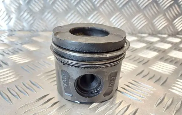 Opel Corsa D Piston 06933 55197999