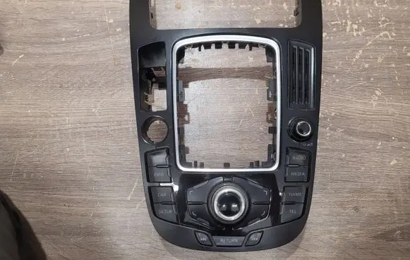 Audi A4 S4 B8 8K Head unit multimedia control 8T0919609G
