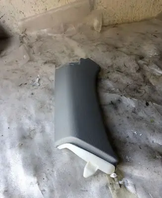 Audi A4 S4 B9 (C) pillar trim 8w9867288b