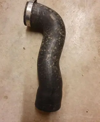 Audi A3 S3 8V Intercooler hose/pipe 5Q0145832E 5Q0145832D