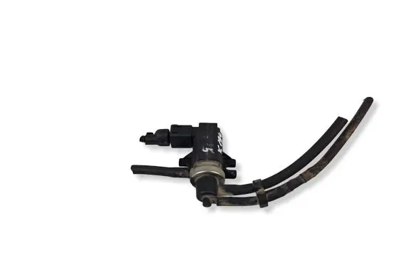 Volkswagen Touareg I Turbo solenoid valve 1J0906627 72290320