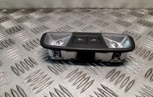 Audi A1 Rear seat light 8U0947111A