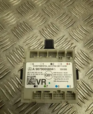 Mercedes-Benz Sprinter W907 W910 Door control unit/module A9079005604