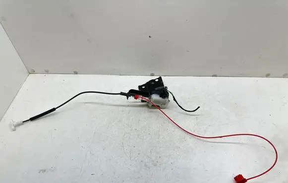 Audi TT TTS Mk2 Fuel tank cap lock 1C0810773 1K5959782