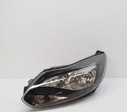 Ford Focus Headlight/headlamp BM5113D155 BM5113W030