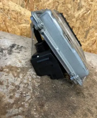 Engine ECU kit and lock set