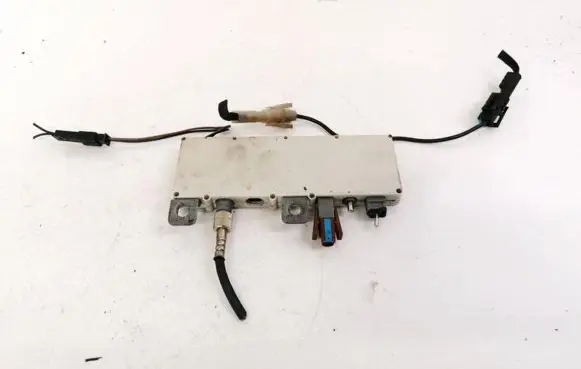 BMW 5 E39 Antenna control unit 65258378090 6525-8378090