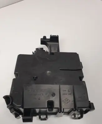 Renault Kangoo II Fuse box set 284B14059R 284C41797R