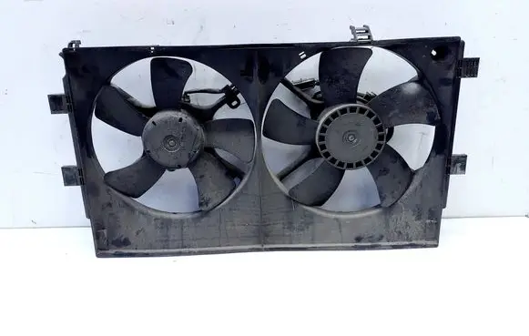 Citroen C-Crosser Radiator cooling fan shroud 3R021M0325