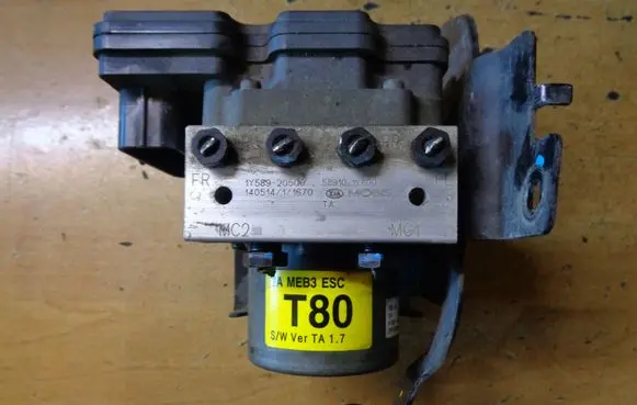 KIA Picanto ABS Pump 6158945200 1Y58920500 589101Y800