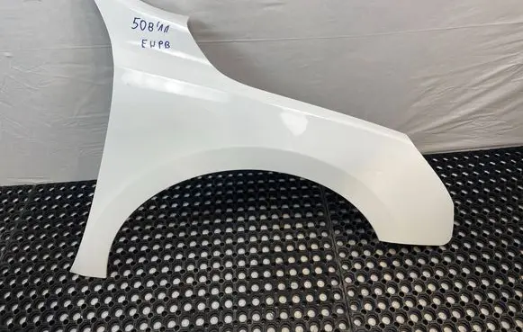 Peugeot 508 RXH Fender