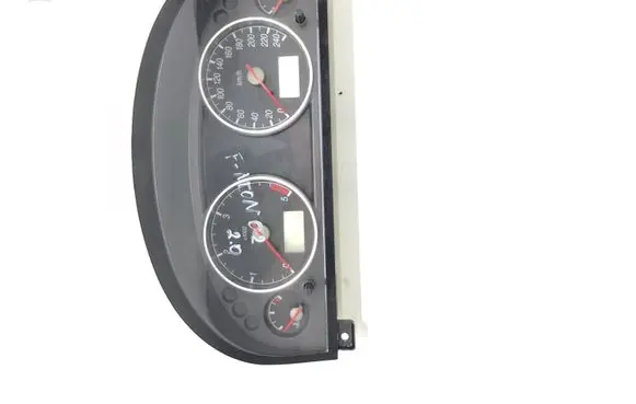 Ford Mondeo Mk III Speedometer (instrument cluster) 10841