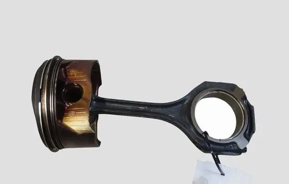 Mercedes-Benz E W212 Piston with connecting rod