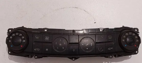 Mercedes-Benz E W211 Climate control unit 2118300085 00100504