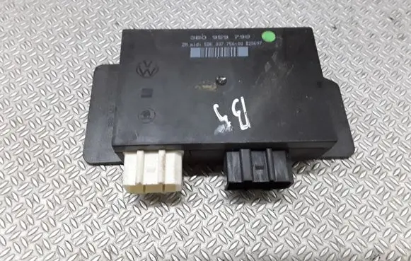 Volkswagen PASSAT B5 Comfort/convenience module 3B0959798