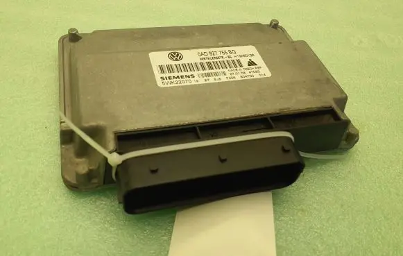 Volkswagen Touareg I Gearbox control unit/module 0AD927755BG 804804700204198