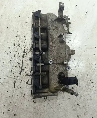 SsangYong Rodius Intake manifold