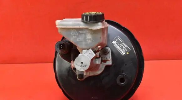 Volvo S80 Brake booster 8646010