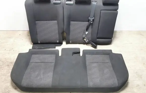 Toyota Auris E180 Rear seat 7150302250 89101112 2186040fc20