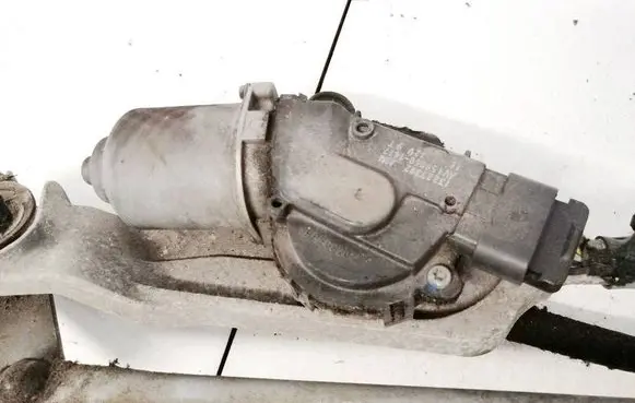 Opel Insignia A Wiper motor 13227392 av159060-1417